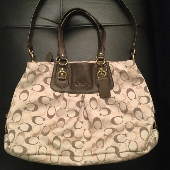 Coach Handbags - Coach bag